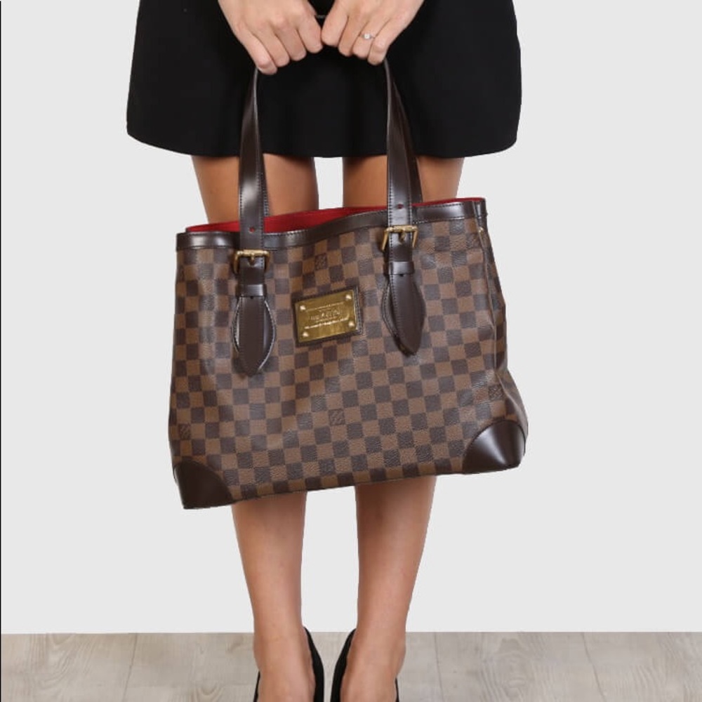 SOLD!! Louis Vuitton Hampstead MM